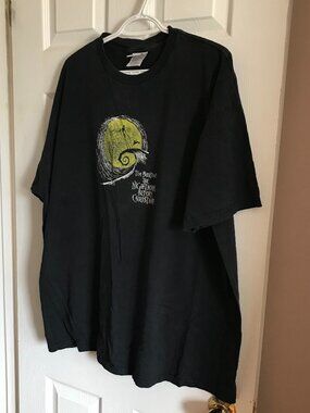 Tim Burton's The Nightmare Before Christmas T-Shirt XXL